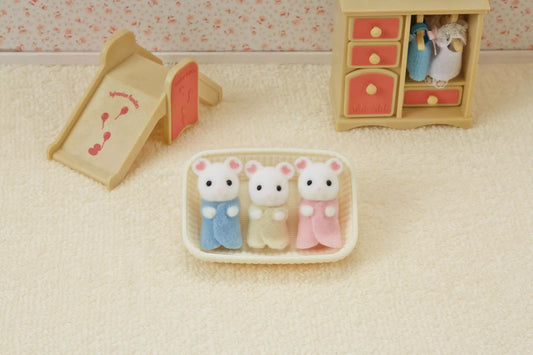 Sylvanian Families Marshmallow-trillingene 5337 | Babyfigurer med vugge