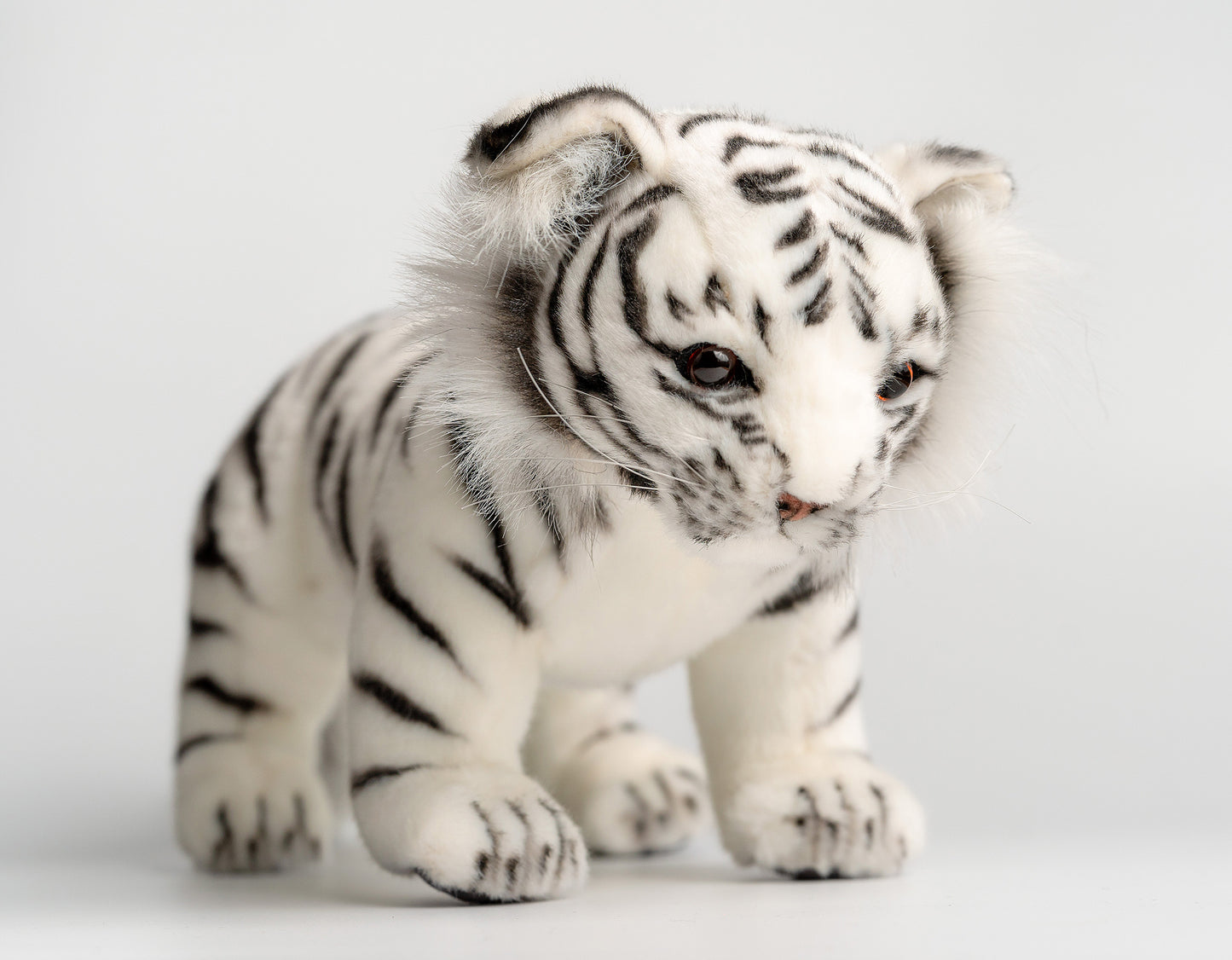 Hvit Amurtiger Bamse 33 cm | Hansa Creation