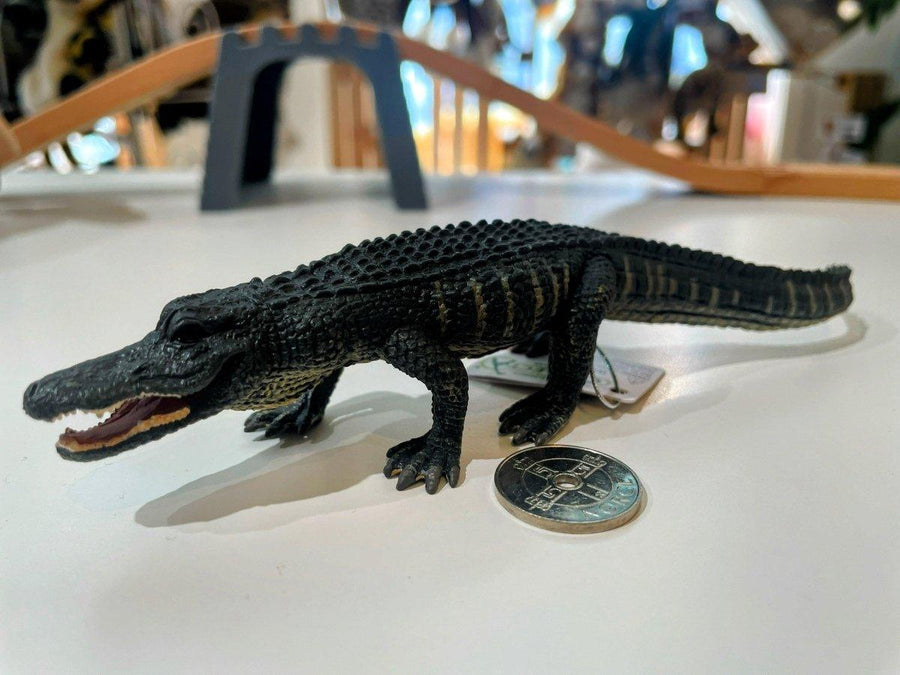 CollectA Alligator Figur – sidevisning av naturtro alligator