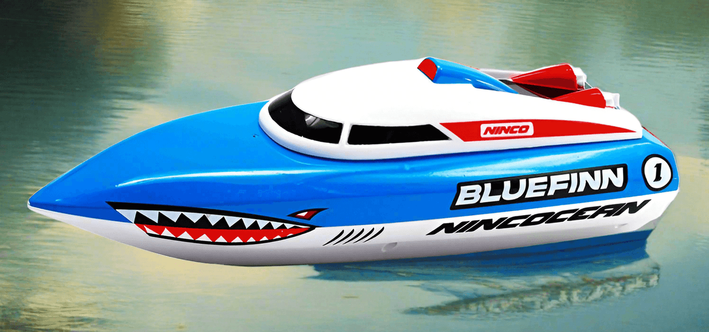 NINCO R/C BLUEFINN Remote Control Boat: High-Speed Adventure on Water – 24cm - Bamsedyra