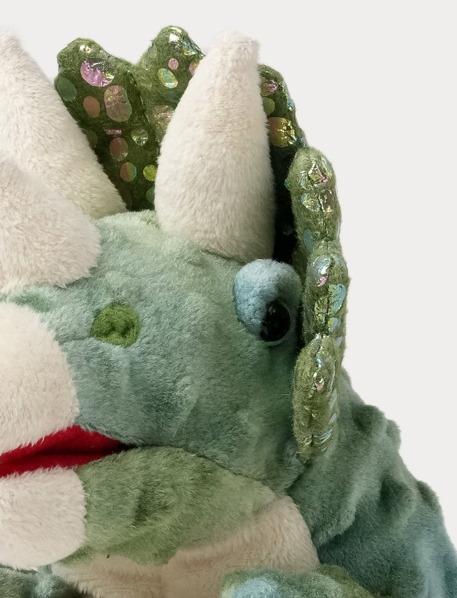 Triceratops Hånddukke i Egg 20 cm | Teddykompaniet