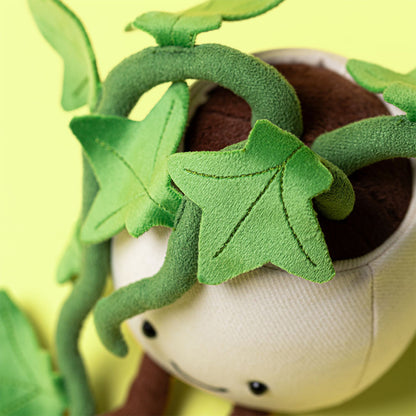 Jellycat | Amuseables Ivy | Grønn | ca. 20 cm Side View - Bamsedyra AS