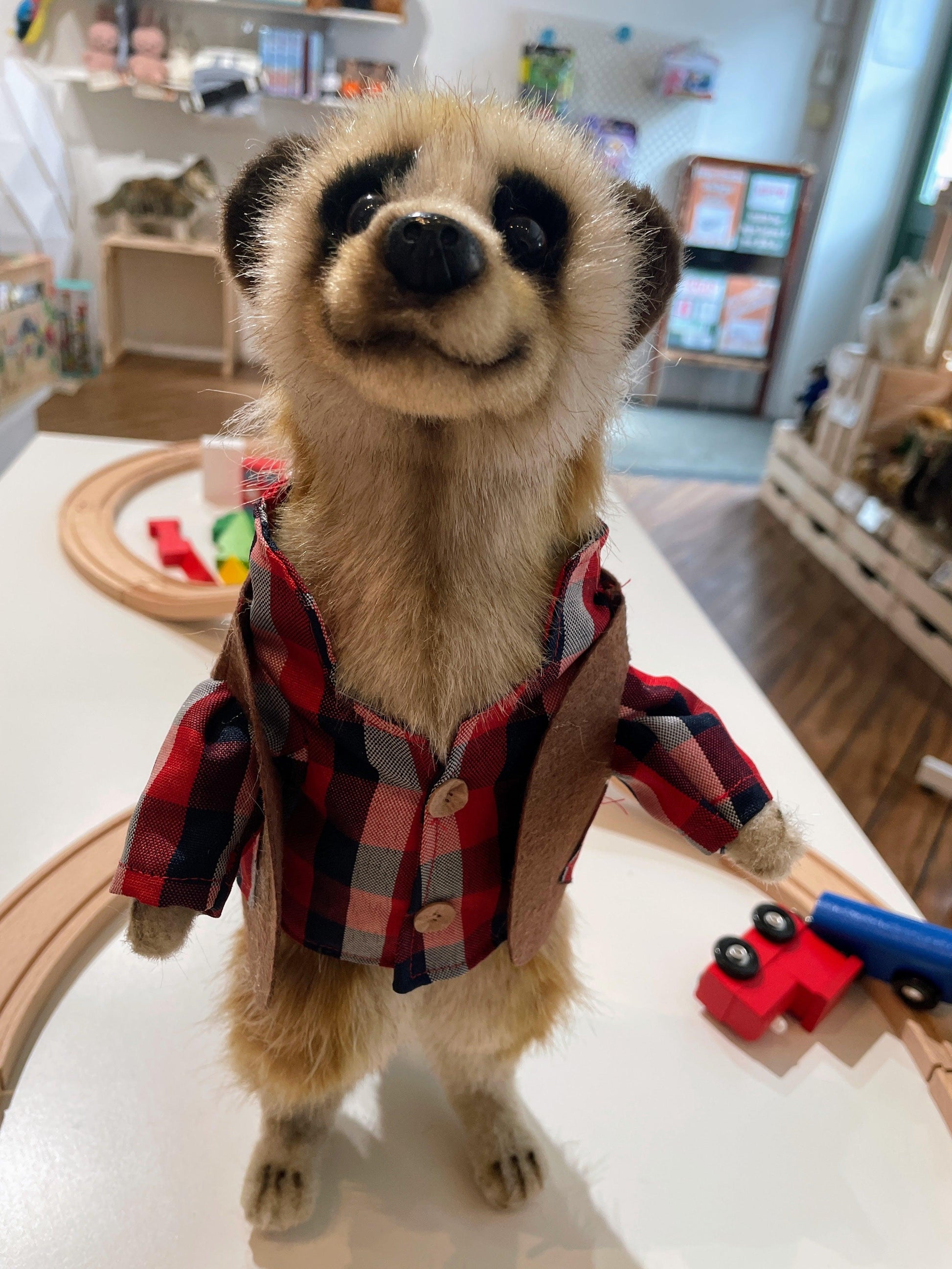 Hansa Creation Meerkat Dad with Clothes Plush Toy - Charming and Lifelike Stuffed Animal - Bamsedyra